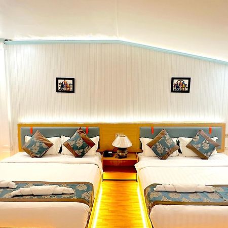 Royal Park Resort Boracay Balabag  Εξωτερικό φωτογραφία